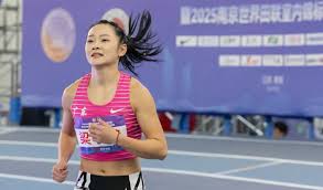 在同一块球
