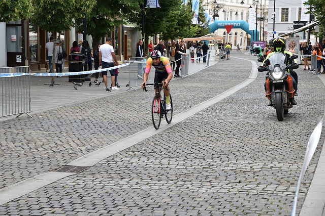 特朗普：将通过削减联邦资金迫使纽约州政府“取消”征收拥堵费.